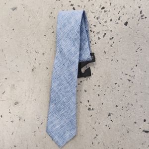 Express Blue and white linen men's tie
